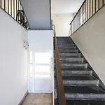 Lopwi Old Town Ground Floor بيت ضيافة