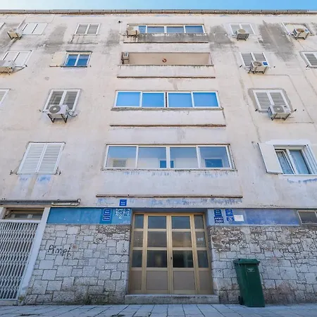 Lopwi Old Town Ground Floor Πανσιόν 3*