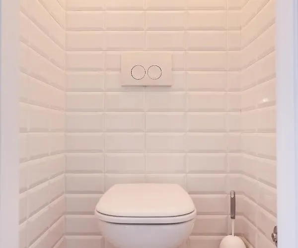 Lopwi Old Town Ground Floor Pensionat